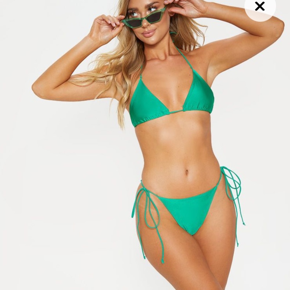 Green Bikini Swim Set ☀️🦎